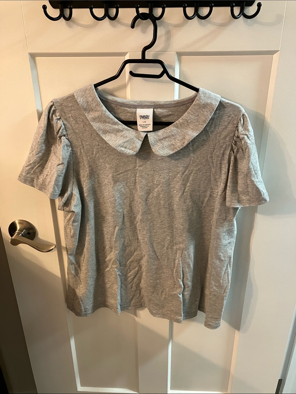 Smash Tess Peter Pan collar tee